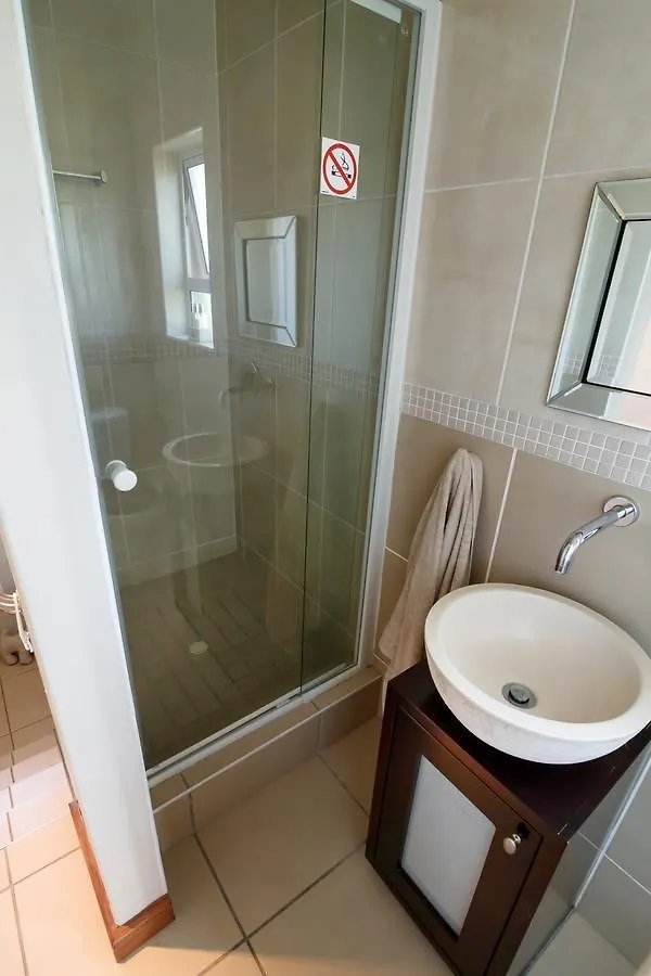 Modern Shabby Chic Apartment Durbanville